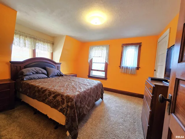 $85,500 | 212 Jefferson Street, Savanna, IL 61074