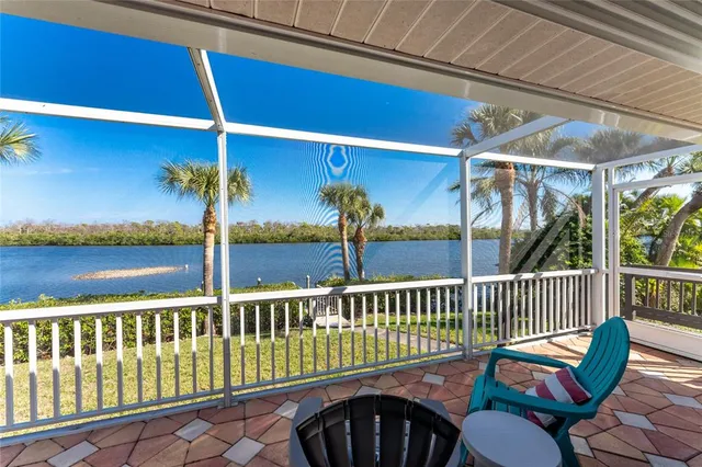 $999,900 | 310 Coral Creek Drive, Placida, FL 33946