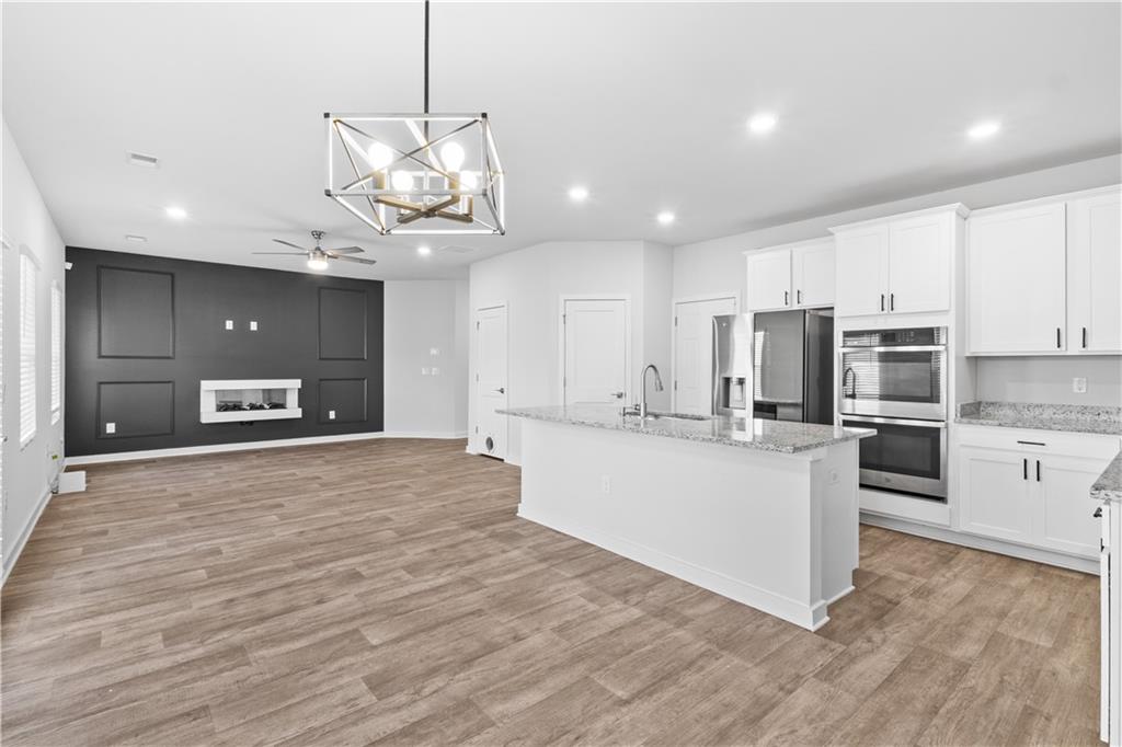 583 Overlook Road Covington, GA 30014 - Photo 5 of 38