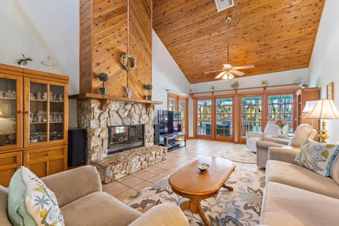 $989,000 | 7845 167th Court North, Palm Beach Gardens, FL 33418