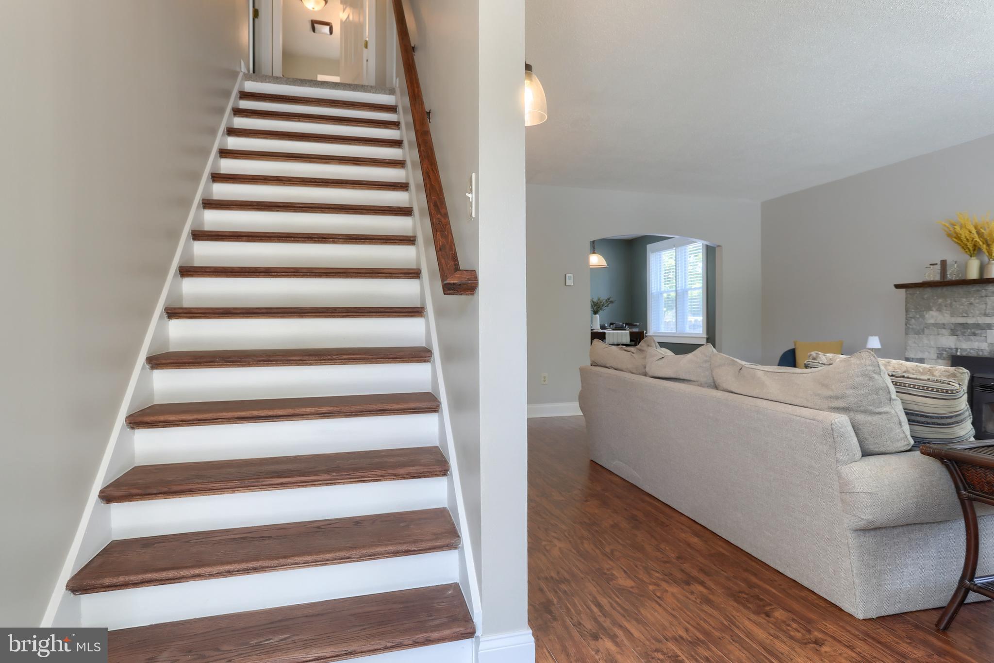 507 State Drive Lebanon, PA 17042 - Photo 17 of 31 Staircare