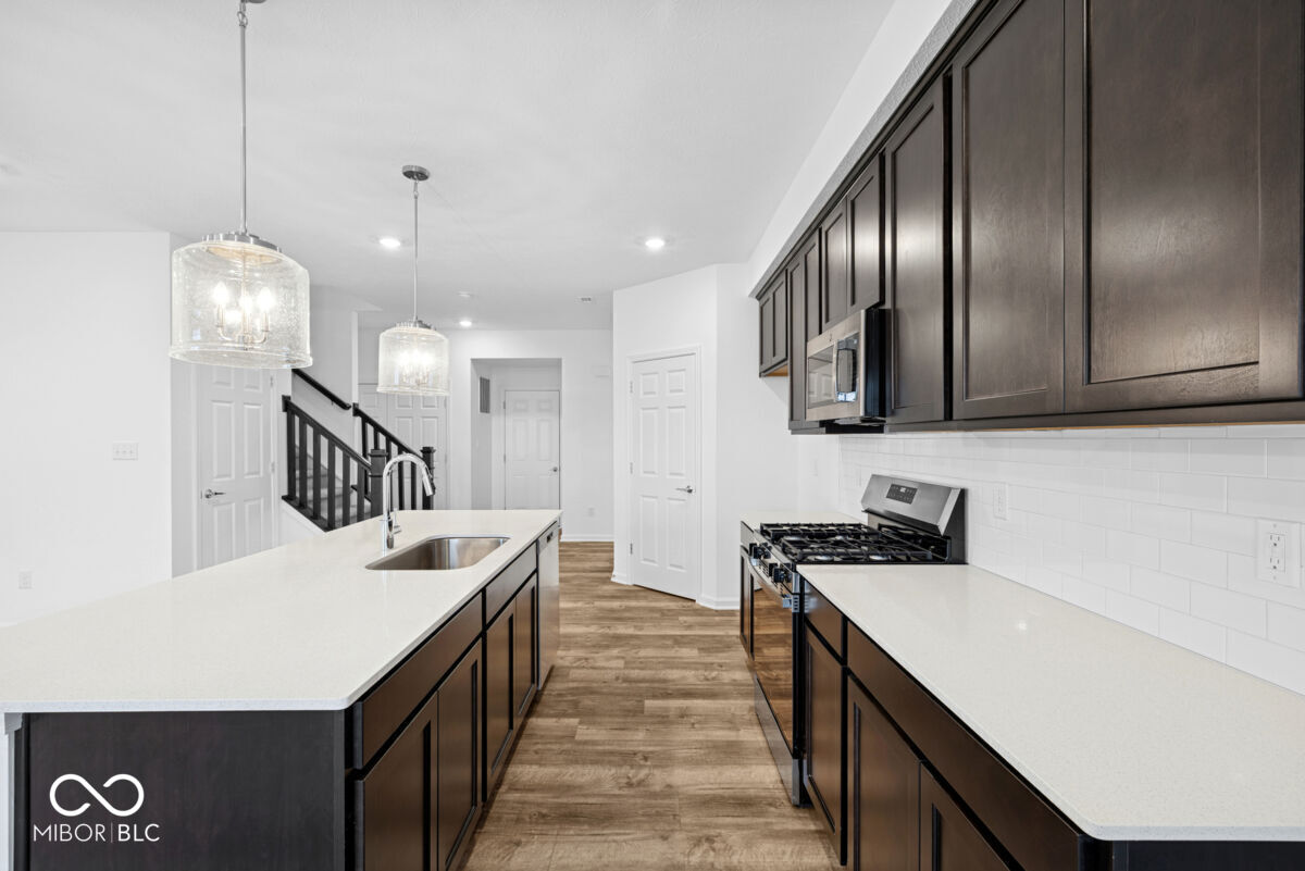 12596 Cattle Rdg Drive Noblesville, IN 46060 - Photo 4 of 22