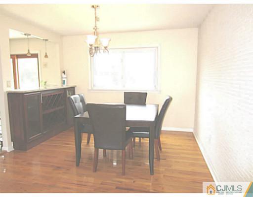 8 Snowden Road East Brunswick, NJ 08816 - Photo 3 of 12 Gallery Image 3