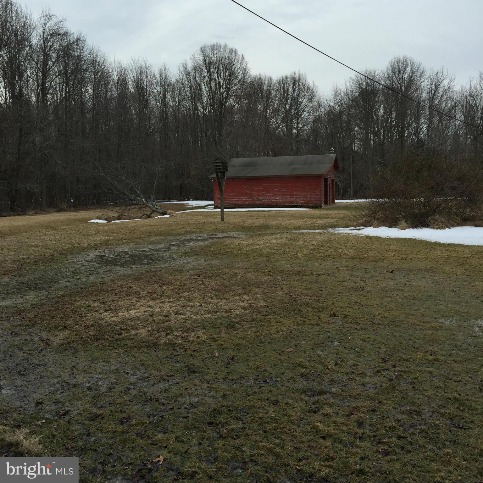 1402 Dent Road Shady Side, MD 20764 - Photo 6 of 10 Drive Thru Barn - Workshop