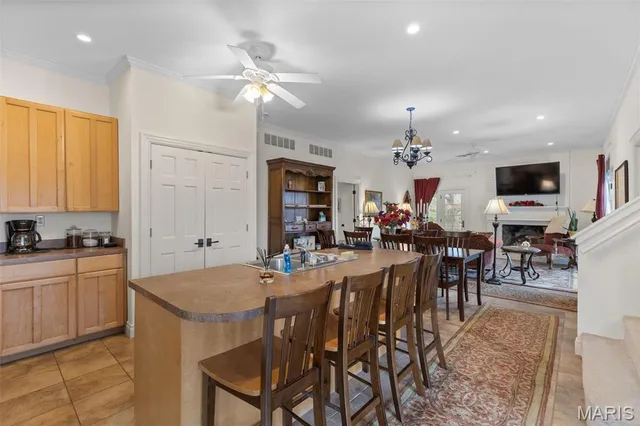 $2,100,000 | 15933 Highway Clarksville Mo 63336, Clarksville, MO 63336