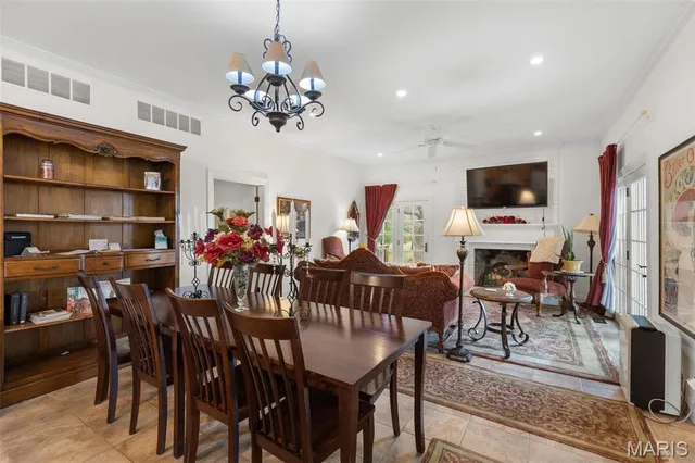 $2,100,000 | 15933 Highway Clarksville Mo 63336, Clarksville, MO 63336