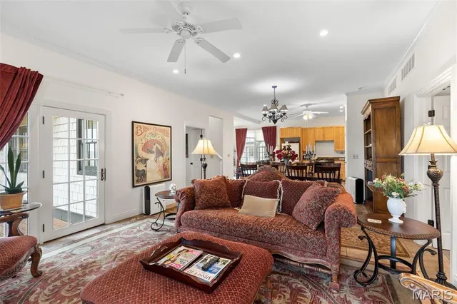 $2,100,000 | 15933 Highway Clarksville Mo 63336, Clarksville, MO 63336