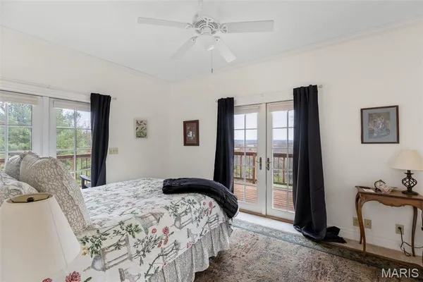 $2,100,000 | 15933 Highway Clarksville Mo 63336, Clarksville, MO 63336