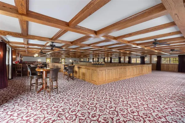 $2,100,000 | 15933 Highway Clarksville Mo 63336, Clarksville, MO 63336