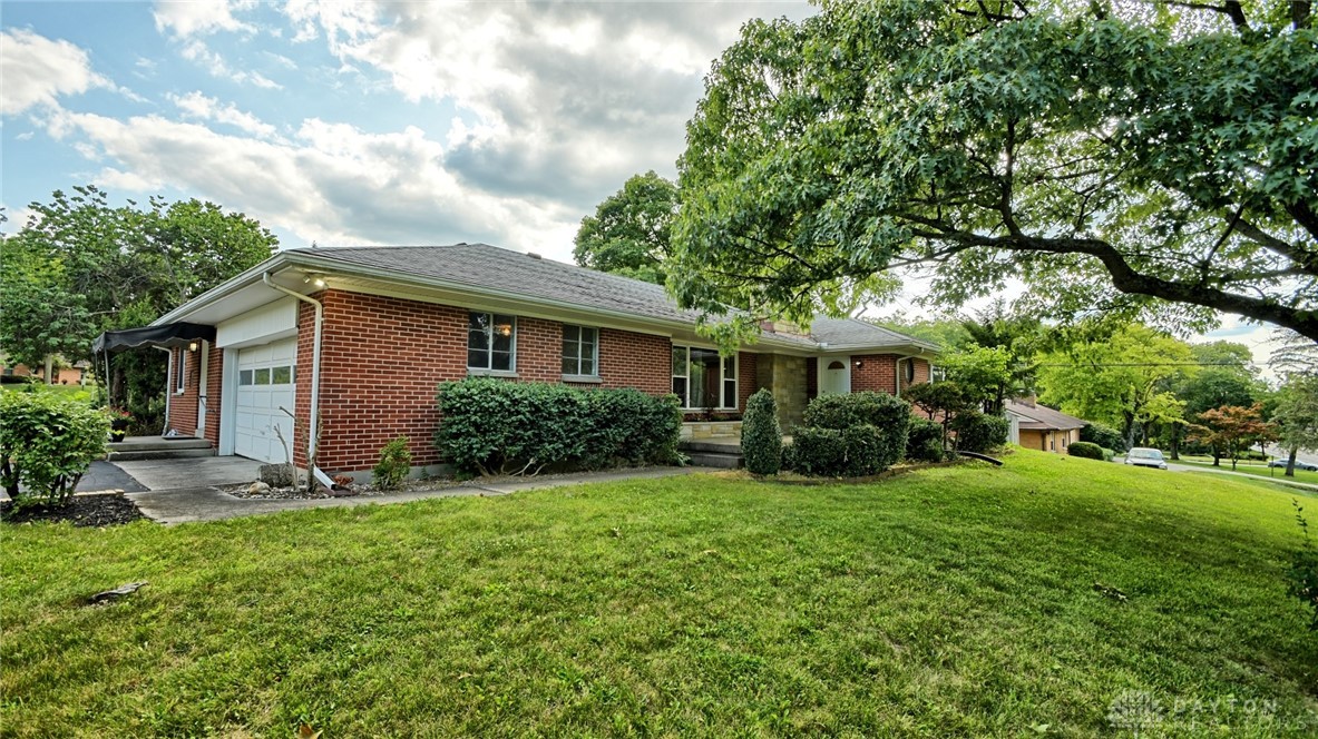 800 West Stroop Road Kettering, OH 45429 - Photo 1 of 68