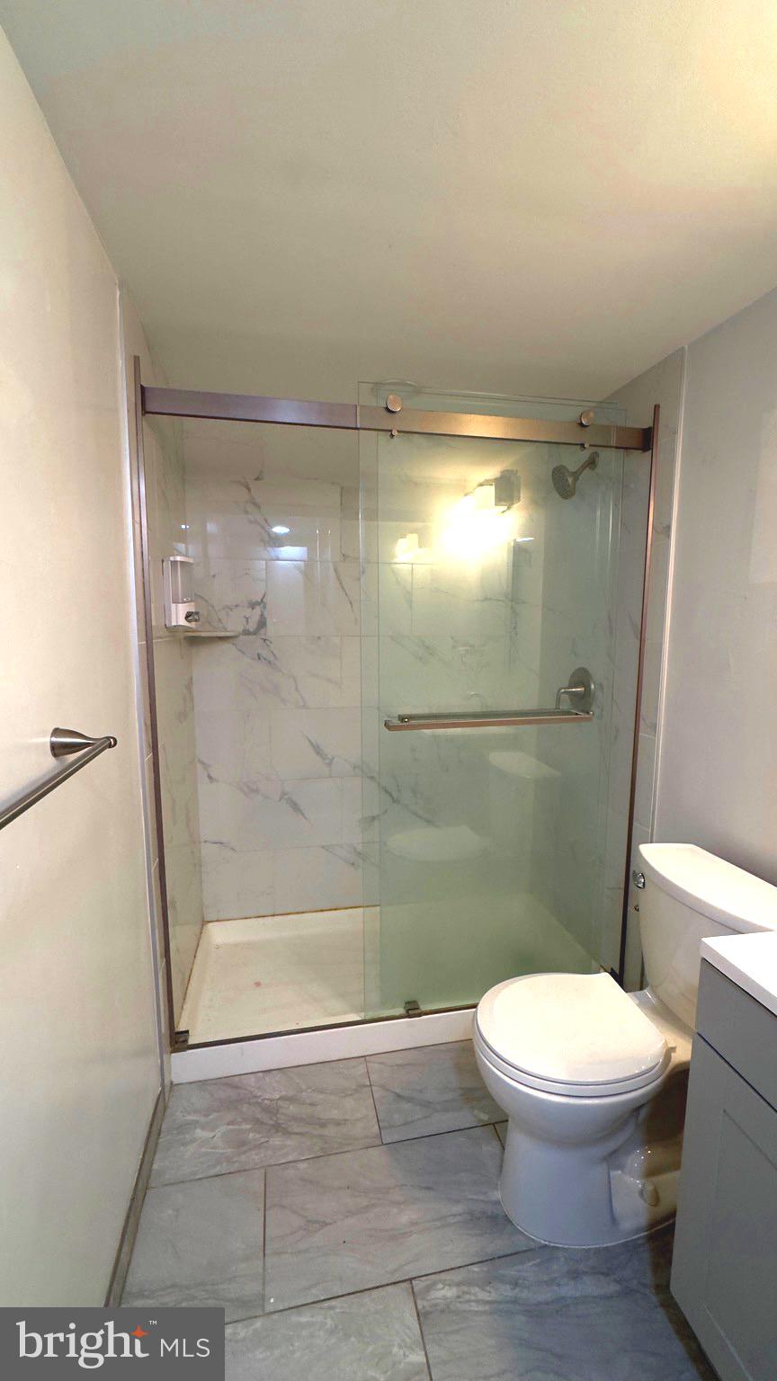 6270 Edsall Road, Unit 301 Alexandria, VA 22312 - Photo 8 of 14