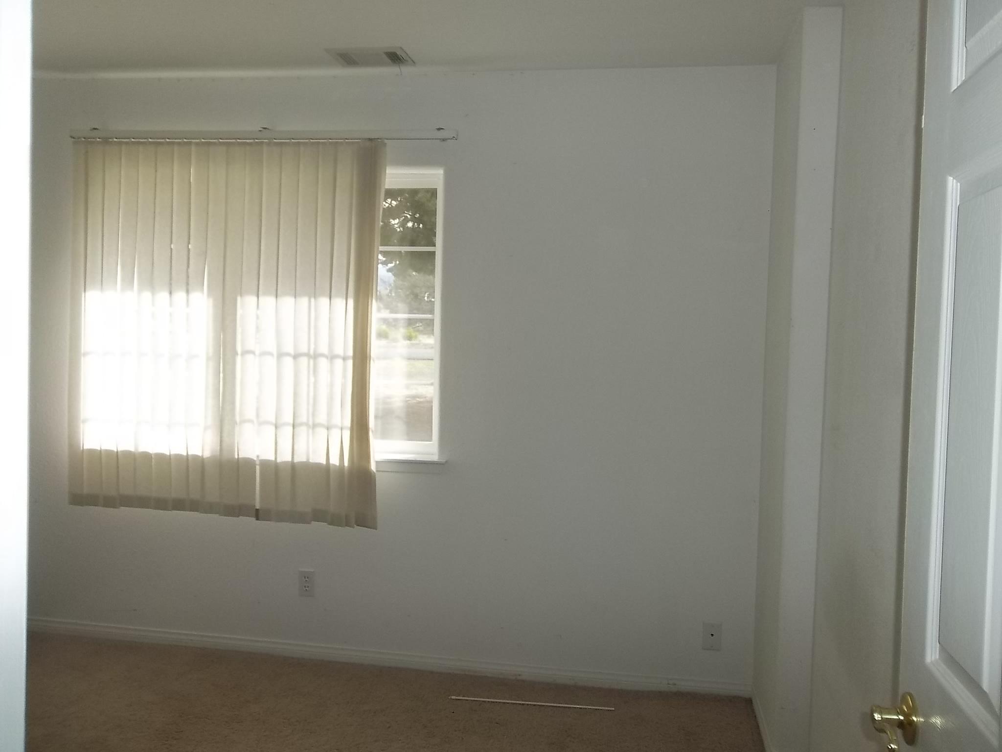 16605 Friar Road Weed, CA 96094 - Photo 10 of 19 bedroom #2