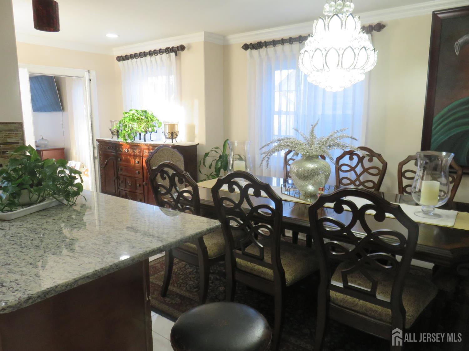 336 Sutton Street Perth Amboy, NJ 08861 - Photo 4 of 8
