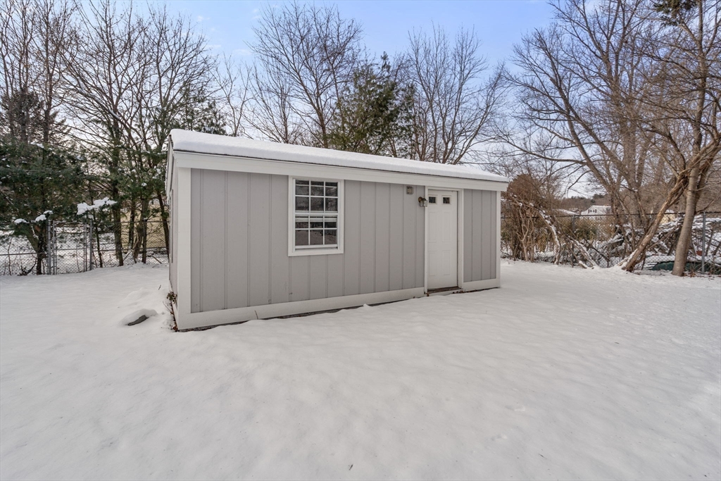 22 Old Bolton Road Hudson, MA 01749 - Photo 29 of 32