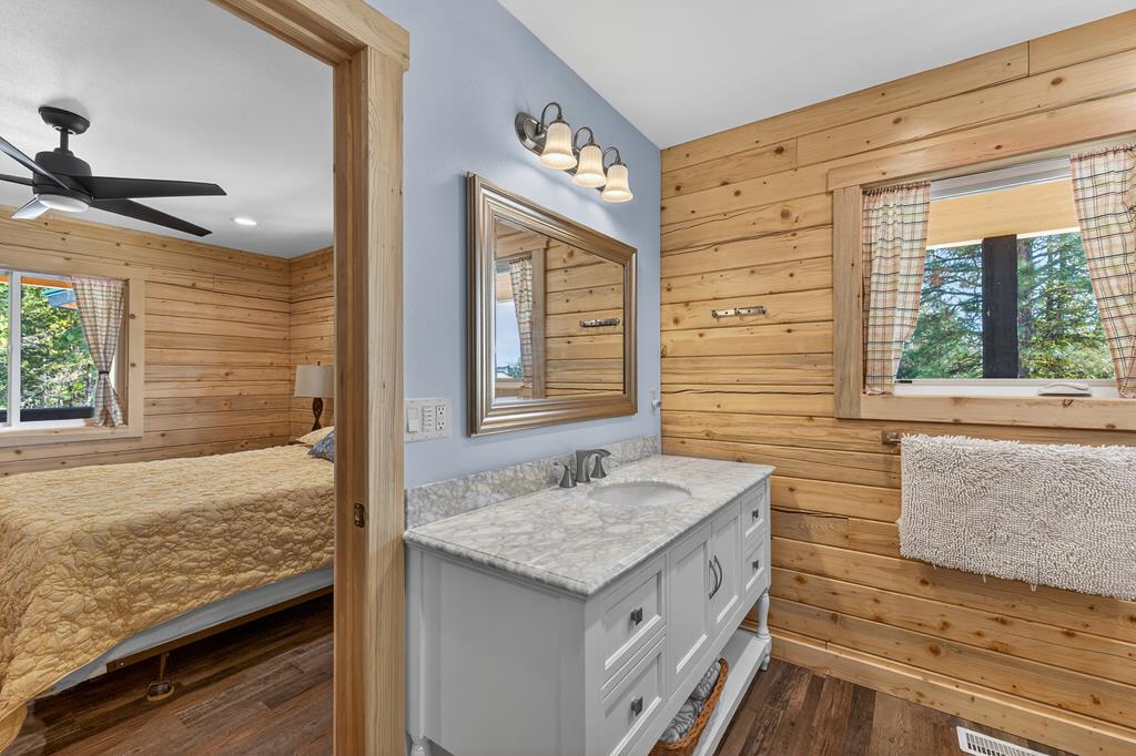 357-359 Veronica Street McCall, ID 83638 - Photo 30 of 60