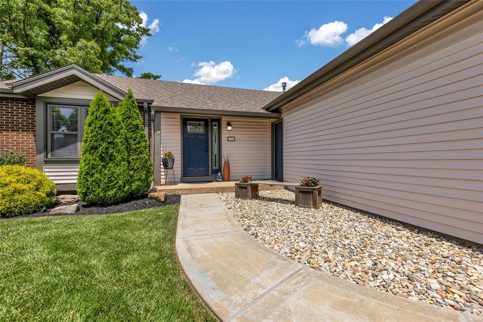 1323 Culpepper Ridge Drive Ballwin, MO 63021 - Photo 2 of 24 Gallery Image 2