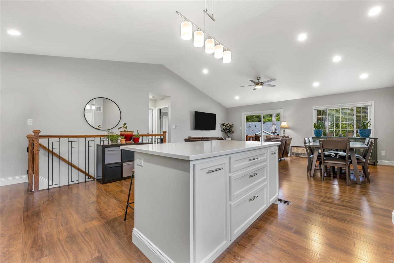 1323 Culpepper Ridge Drive Ballwin, MO 63021 - Photo 5 of 24 Gallery Image 5