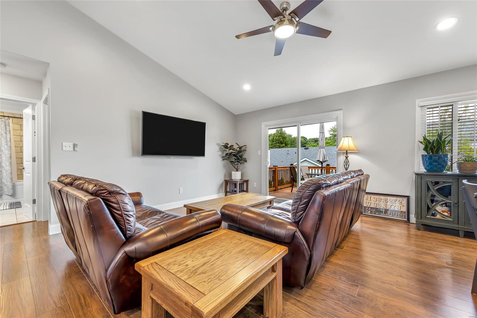 1323 Culpepper Ridge Drive Ballwin, MO 63021 - Photo 6 of 24 Gallery Image 6