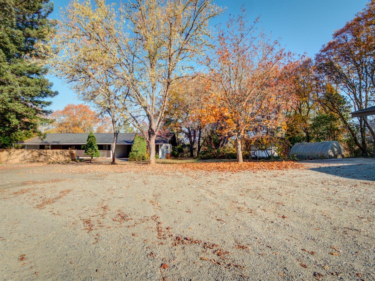 2407 Merlin Road Grants Pass, OR 97526 - Photo 31 of 34 Fresh gravel around house.