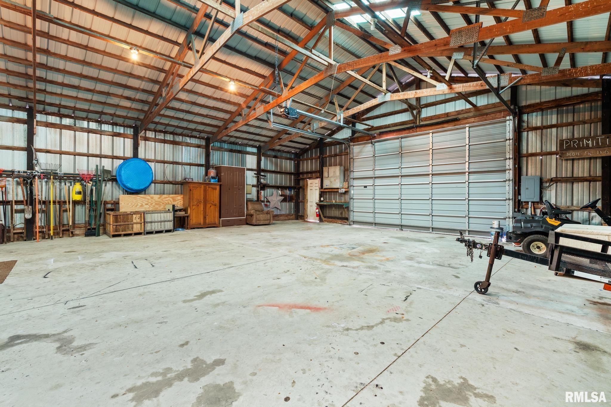 1911 California Road Pekin, IL 61554 - Photo 41 of 43 Gallery Image 41
