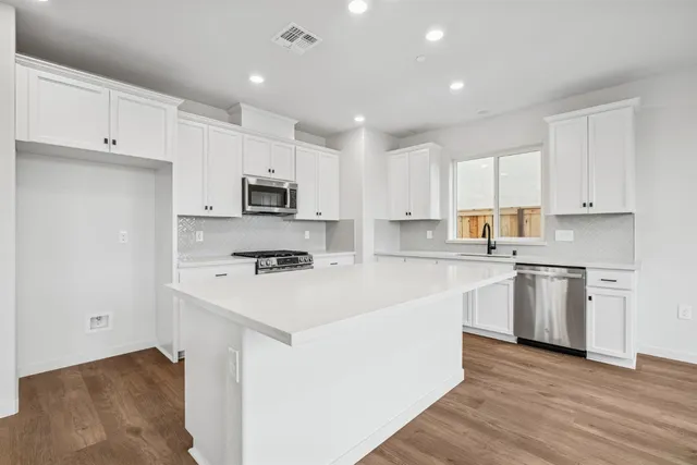 $573,038 | 251 United Drive, Lincoln, CA 95648