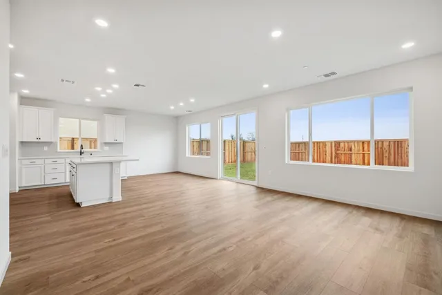 $573,038 | 251 United Drive, Lincoln, CA 95648