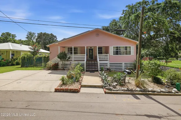$390,000 | 141 Caldwell Avenue, Biloxi, MS 39530