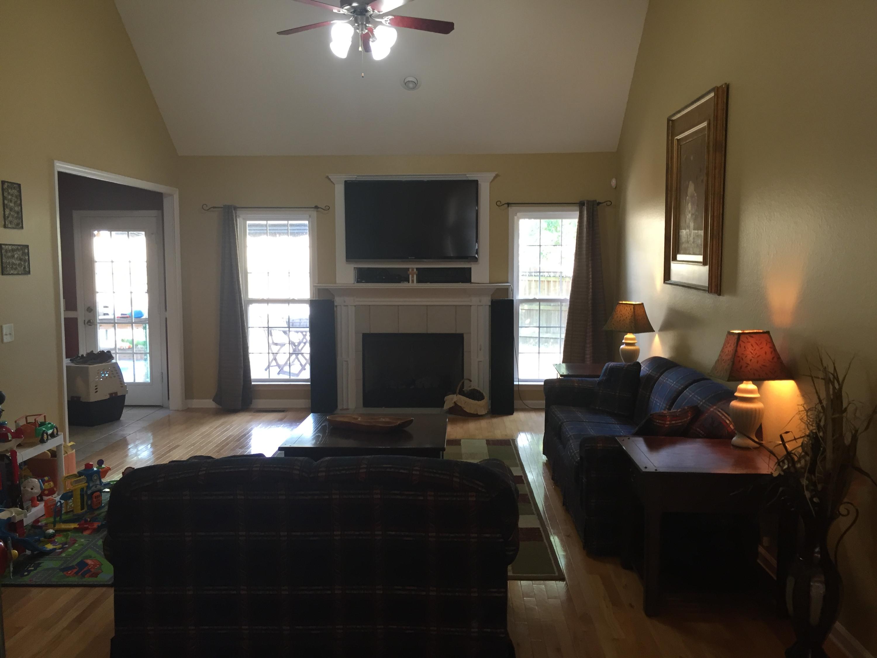 7130 Houser Ridge Lane Hixson, TN 37343 - Photo 5 of 31 Large living room