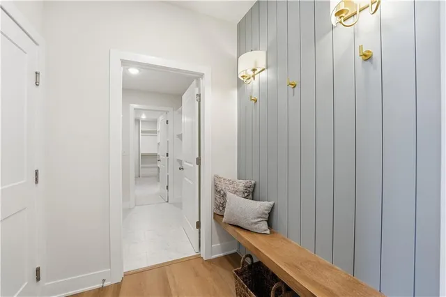 $645,500 | 12151 North Frst Court, Kansas City, MO 64165