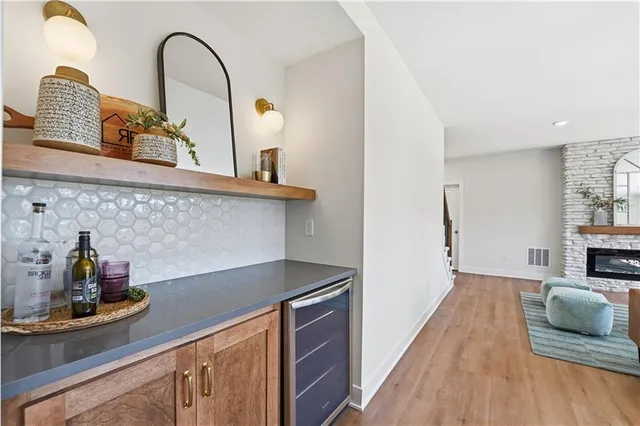 $645,500 | 12151 North Frst Court, Kansas City, MO 64165