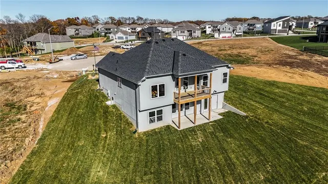 $645,500 | 12151 North Frst Court, Kansas City, MO 64165