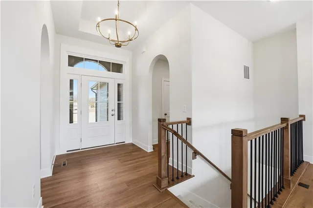 $645,500 | 12151 North Frst Court, Kansas City, MO 64165