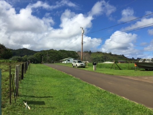 68 H Ninaulia Road Kapaa, HI 96746 - Photo 4 of 14 a view of a stadium that has a big playing yard