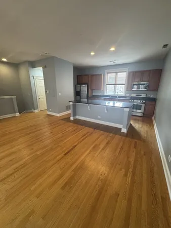 $3,750 | 1503 West Diversey Parkway, Unit B, Chicago, IL 60614