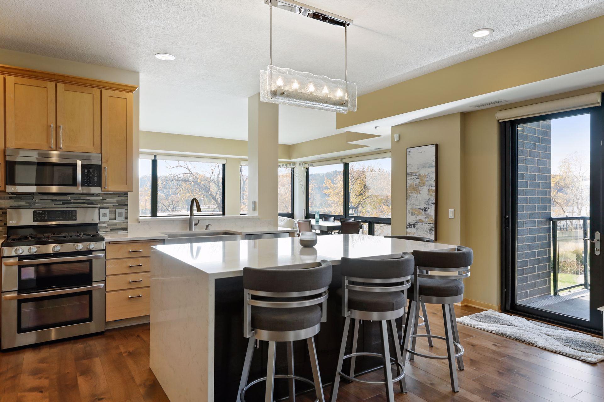 256 Spring Street, Unit 121 St. Paul, MN 55102 - Photo 12 of 51 Gallery Image 12