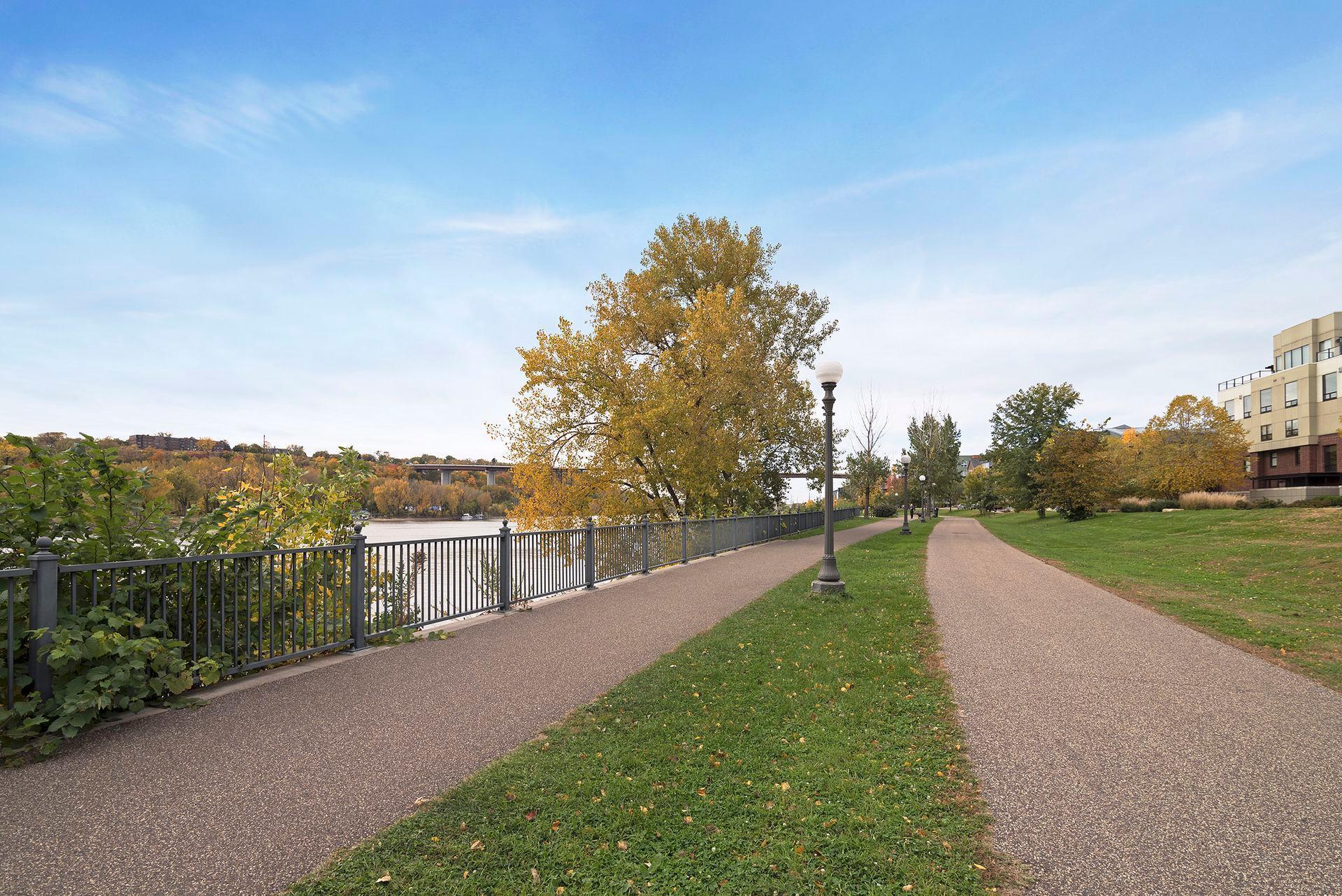 256 Spring Street, Unit 121 St. Paul, MN 55102 - Photo 45 of 51 Gallery Image 45