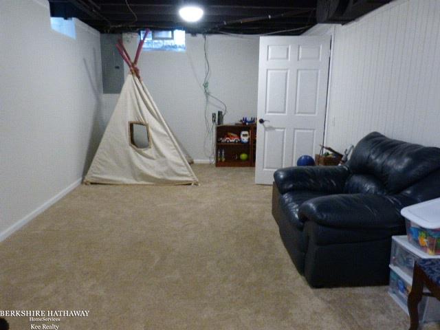 1368 Buckingham Road Grosse Pointe Park, MI 48230 - Photo 22 of 27 Gallery Image 22