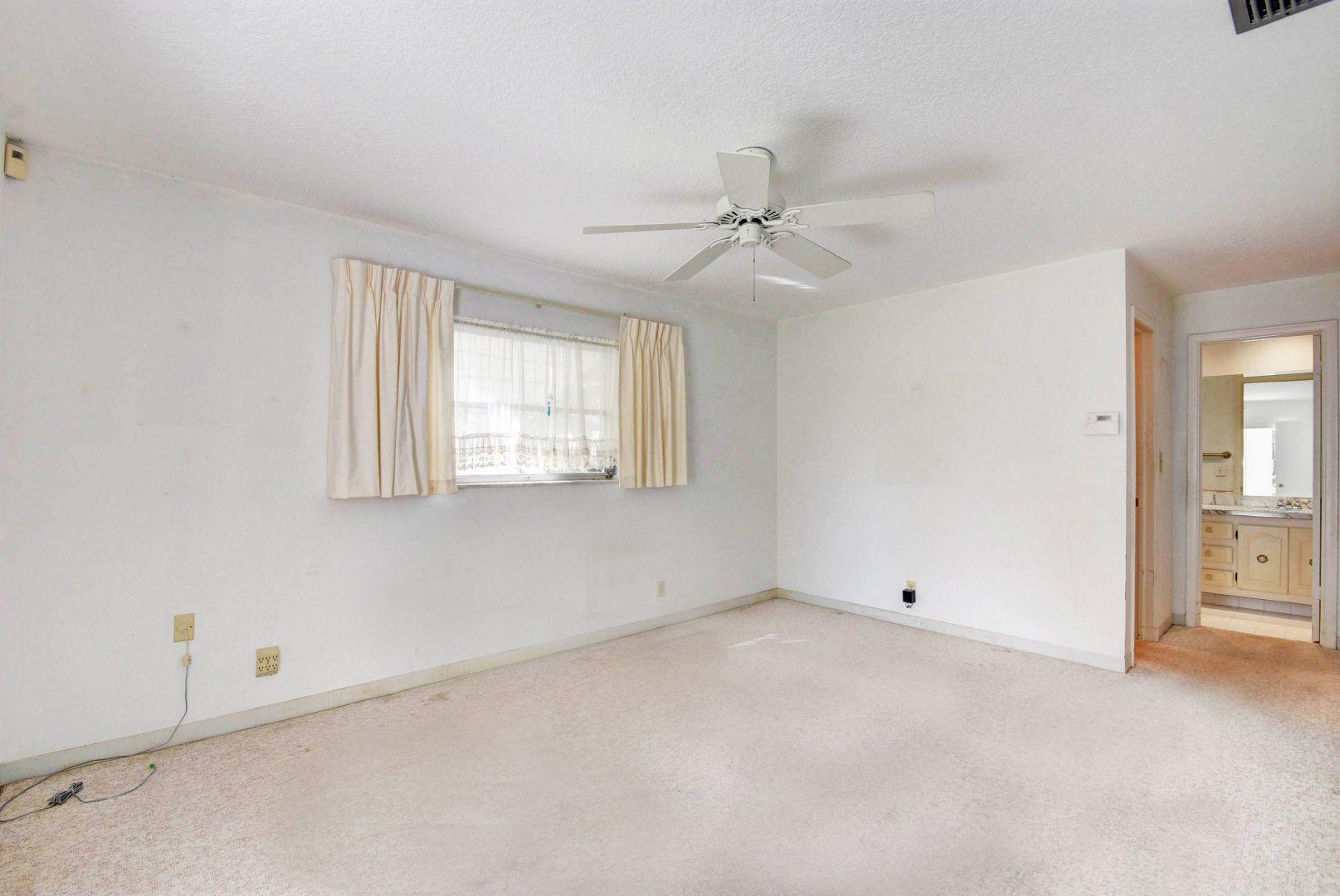 2213 Southwest Roma Way Boynton Beach, FL 33426 - Photo 19 of 43 19_untitled (19)
