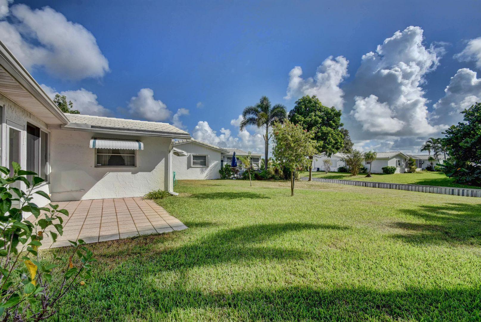 2213 Southwest Roma Way Boynton Beach, FL 33426 - Photo 30 of 43 30_untitled (30)