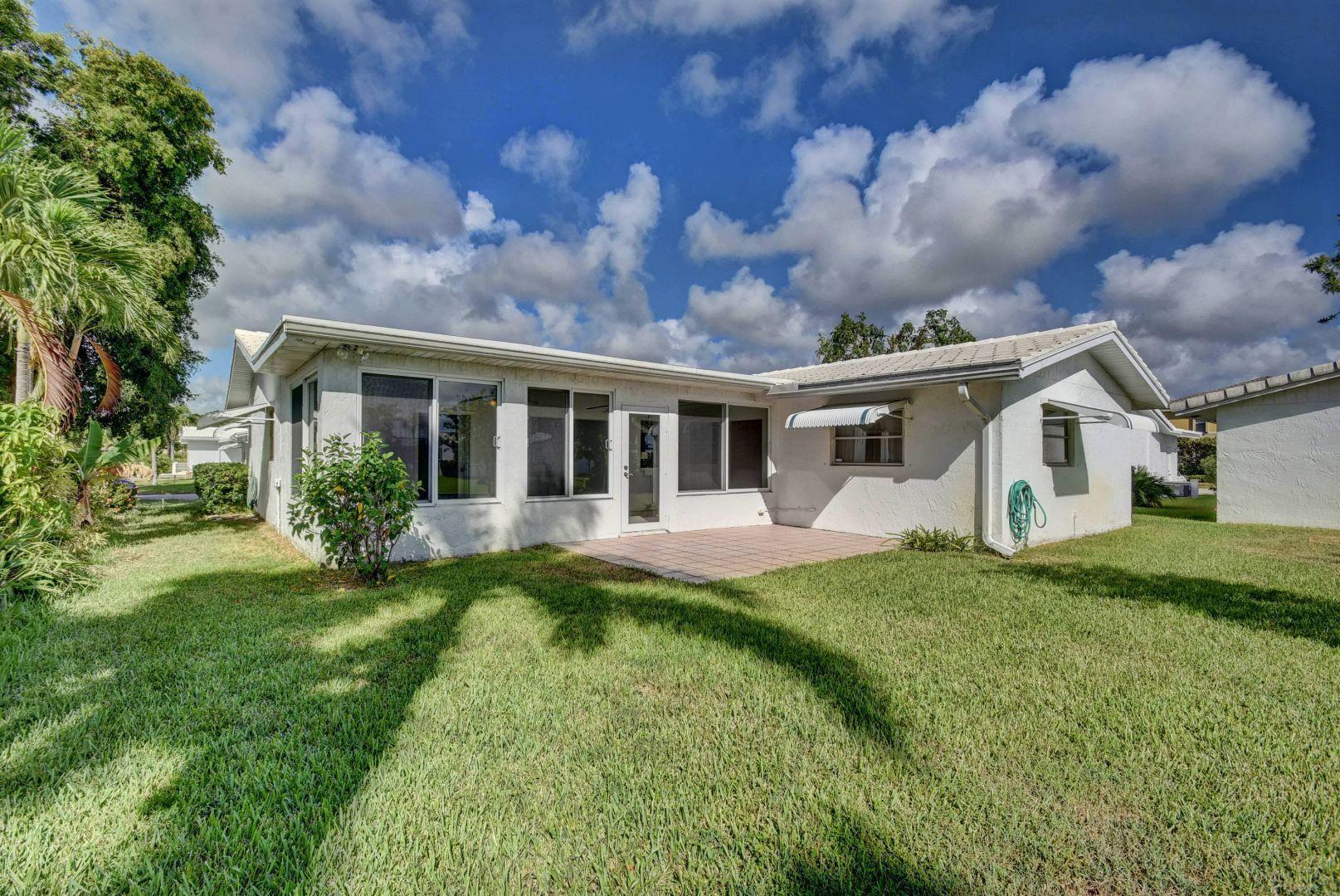 2213 Southwest Roma Way Boynton Beach, FL 33426 - Photo 31 of 43 31_untitled (31)