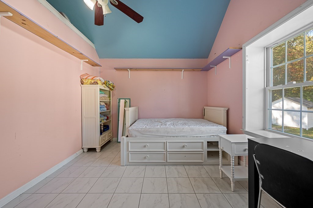 13 Fatima Lane Worcester, MA 01606 - Photo 16 of 33