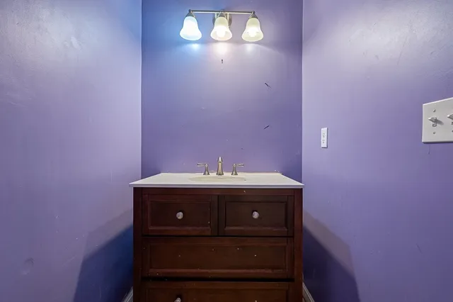 $549,900 | 13 Fatima Lane, Worcester, MA 01606