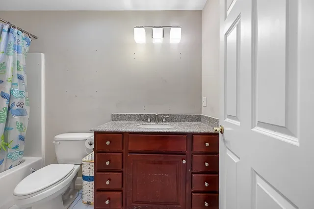 $549,900 | 13 Fatima Lane, Worcester, MA 01606