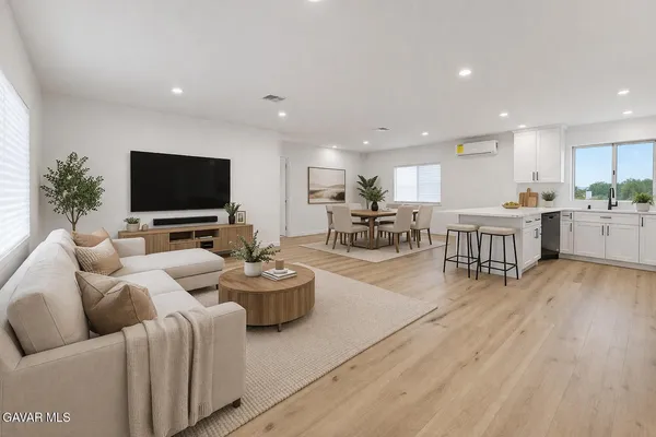 $389,000 | 1992 Hillcrest Avenue, Rosamond, CA 93560