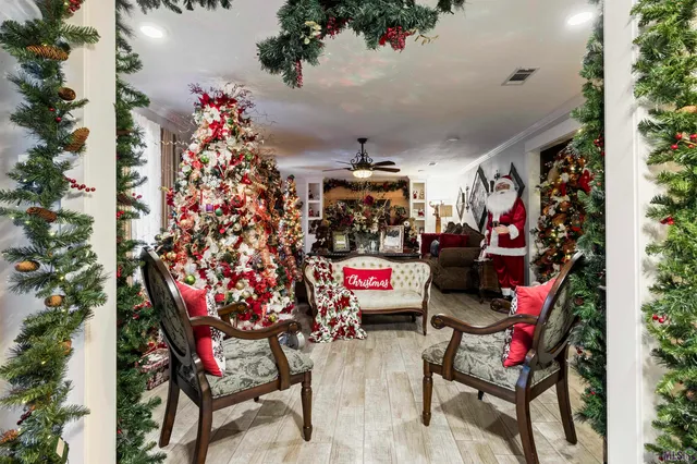 $375,000 | 185 West Pinewood Drive, Slidell, LA 70458