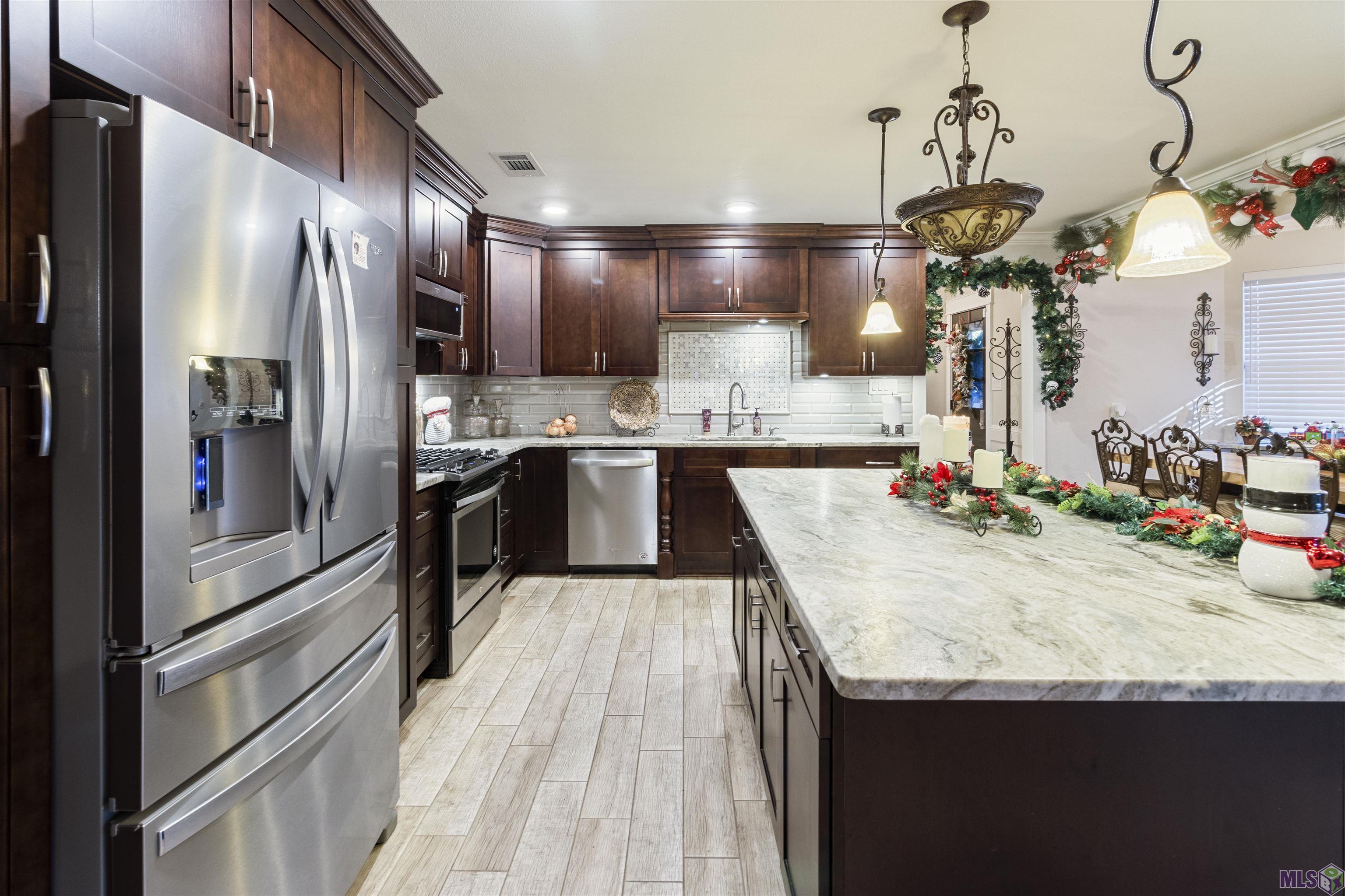 185 West Pinewood Drive Slidell, LA 70458 - Photo 7 of 28