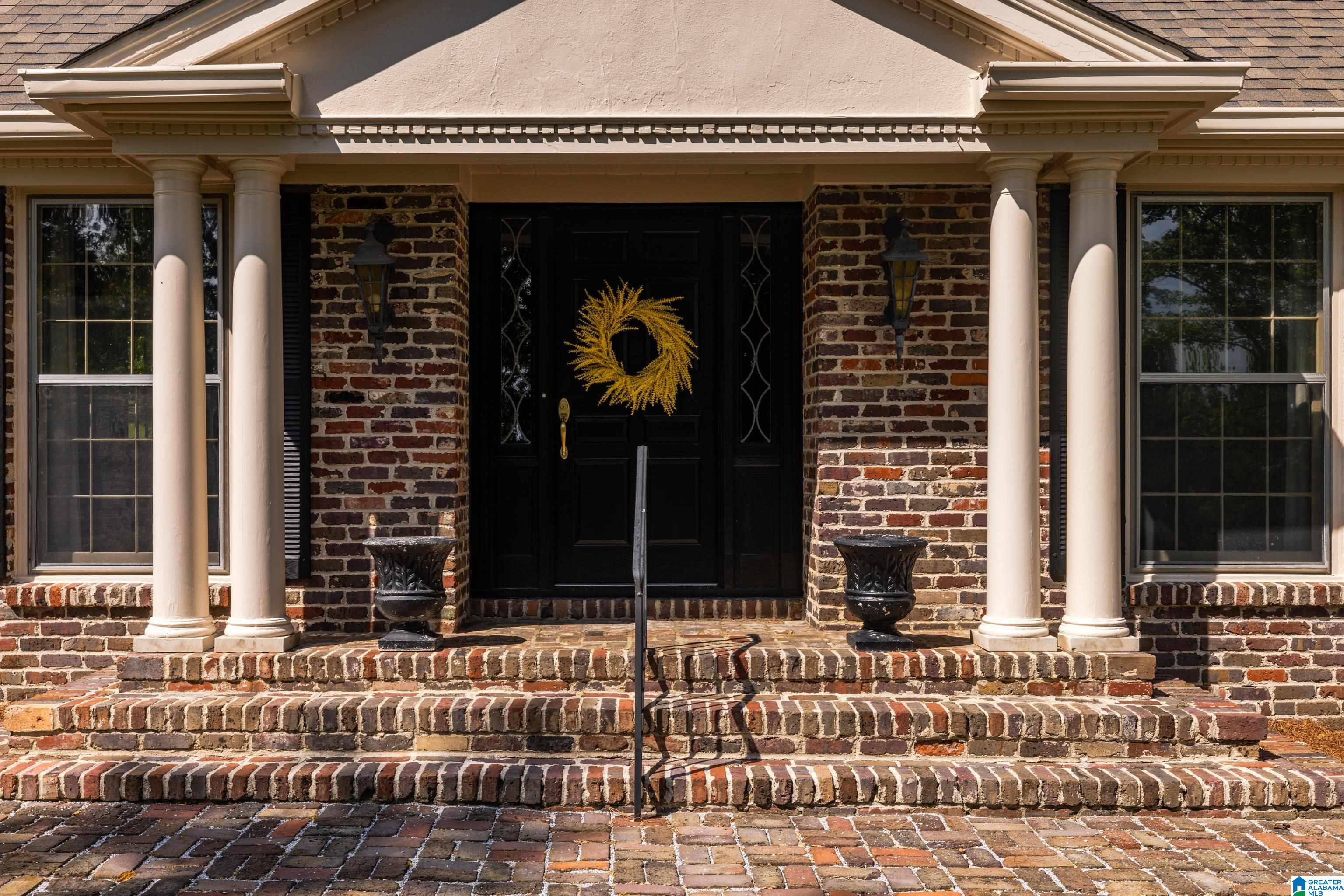 3404 North Woodridge Road Birmingham, AL 35223 - Photo 7 of 76