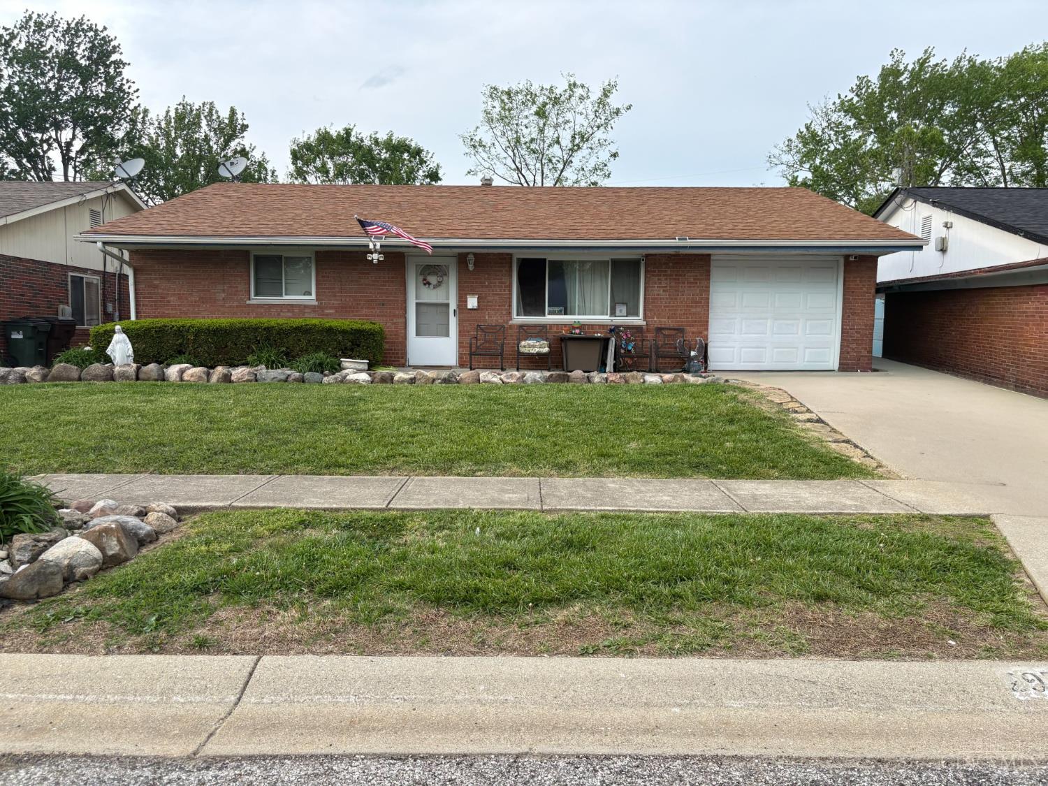 2974 Libra Lane Cincinnati, OH 45251 - Photo 1 of 8