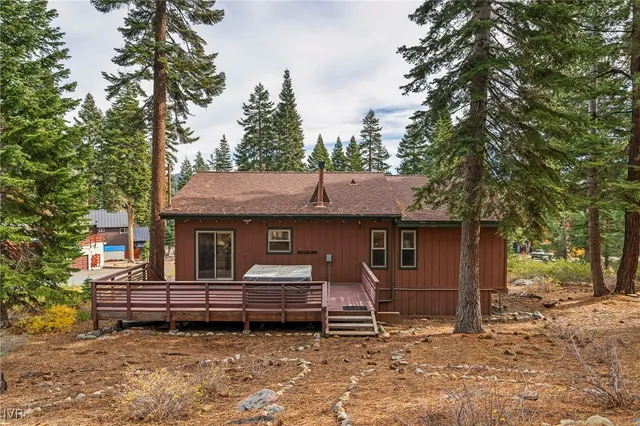 a house view with a outdoor space