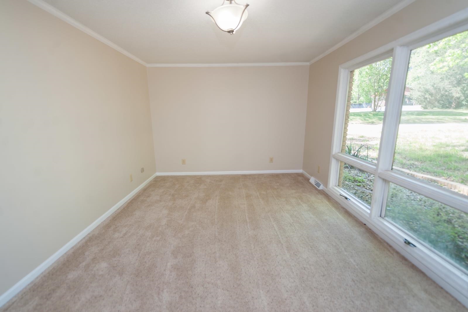 130 State Rd S-42-4428 Inman, SC 29349 - Photo 2 of 34